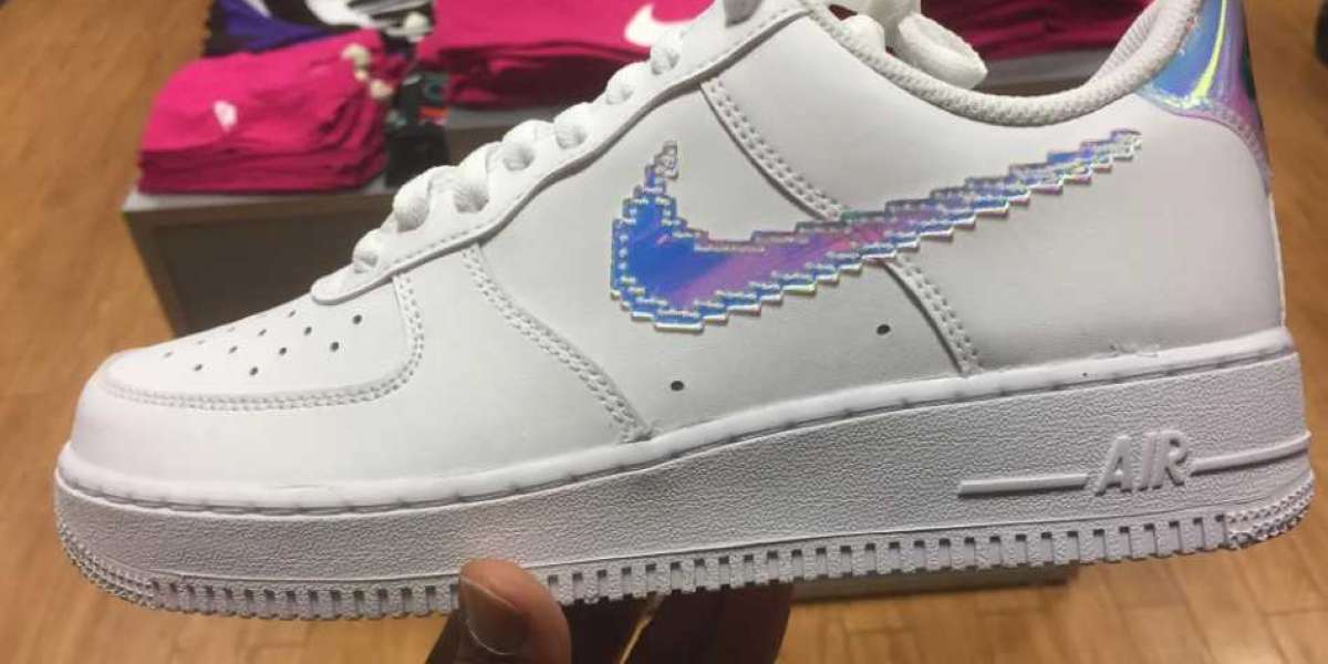 La Nike Air Force 1 Low Iridescent Pixel White