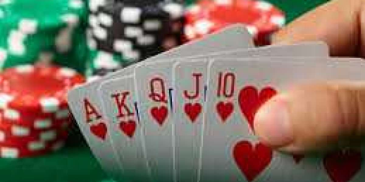 Go All In Choosing the Best Poker Game App for You