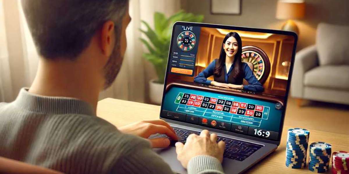 The Rise of Texas Hold'em Online